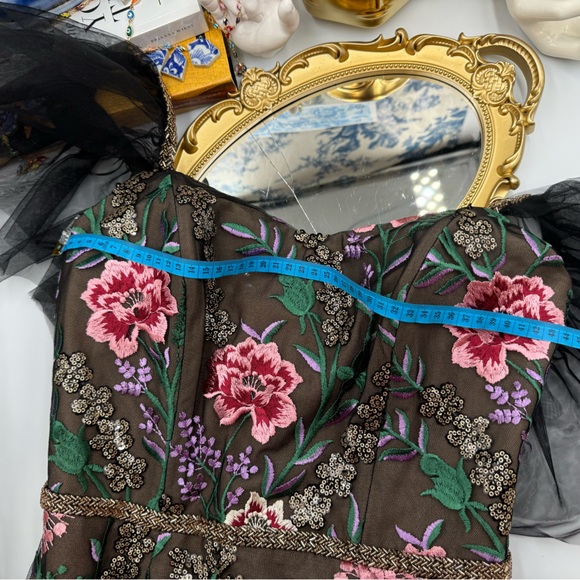 🆕 BRONX & BANCO 🧿 NWOT Melia Floral Embroidered Midi Dress, Sz M / US 6 - Picture 15 of 16